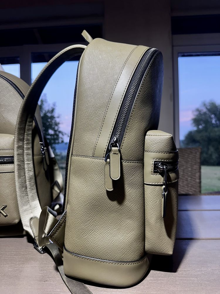 Чоловічий рюкзак Michael Kors