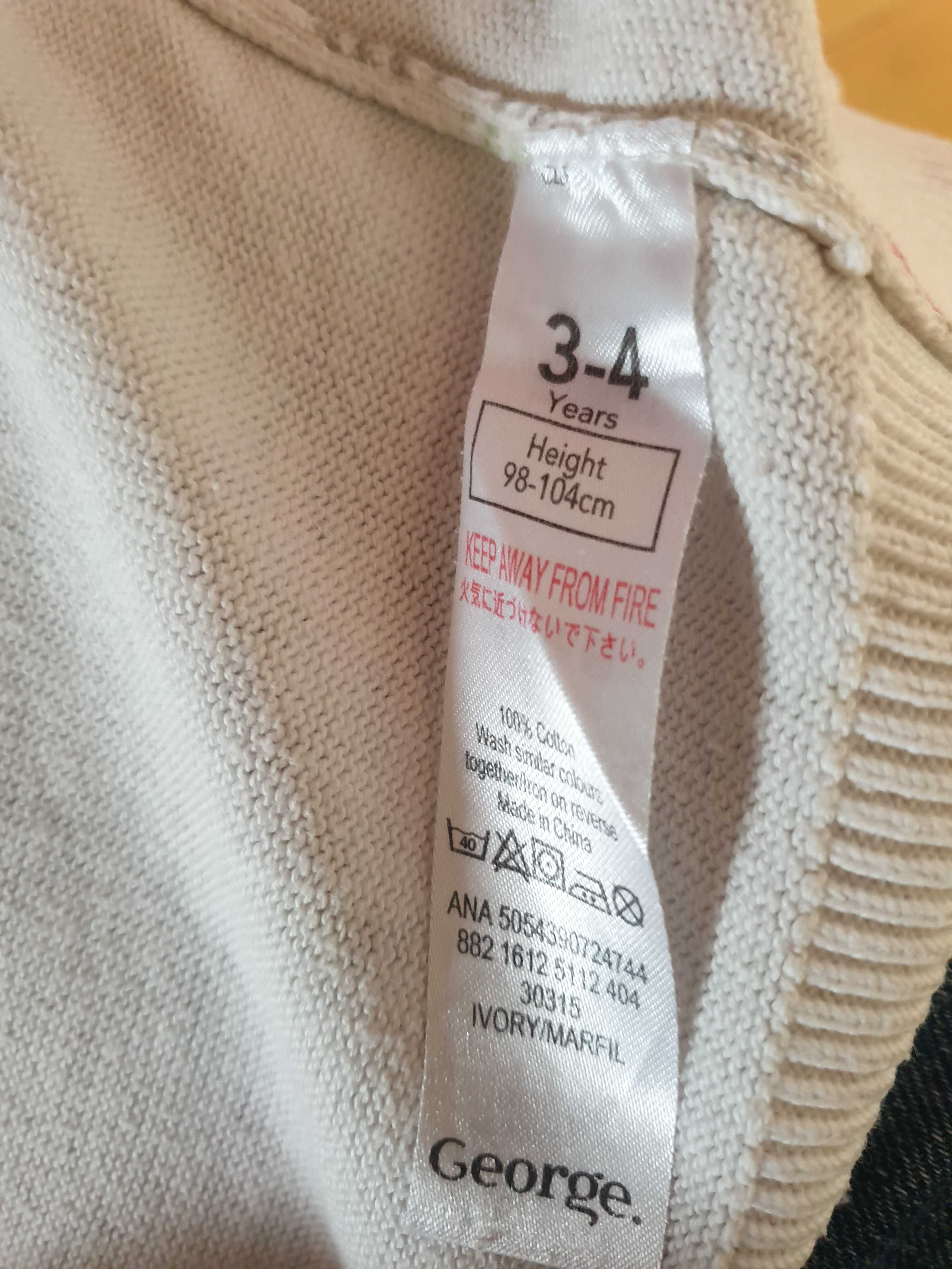 Biały sweterek z motywem roślinnym George r. 98-104