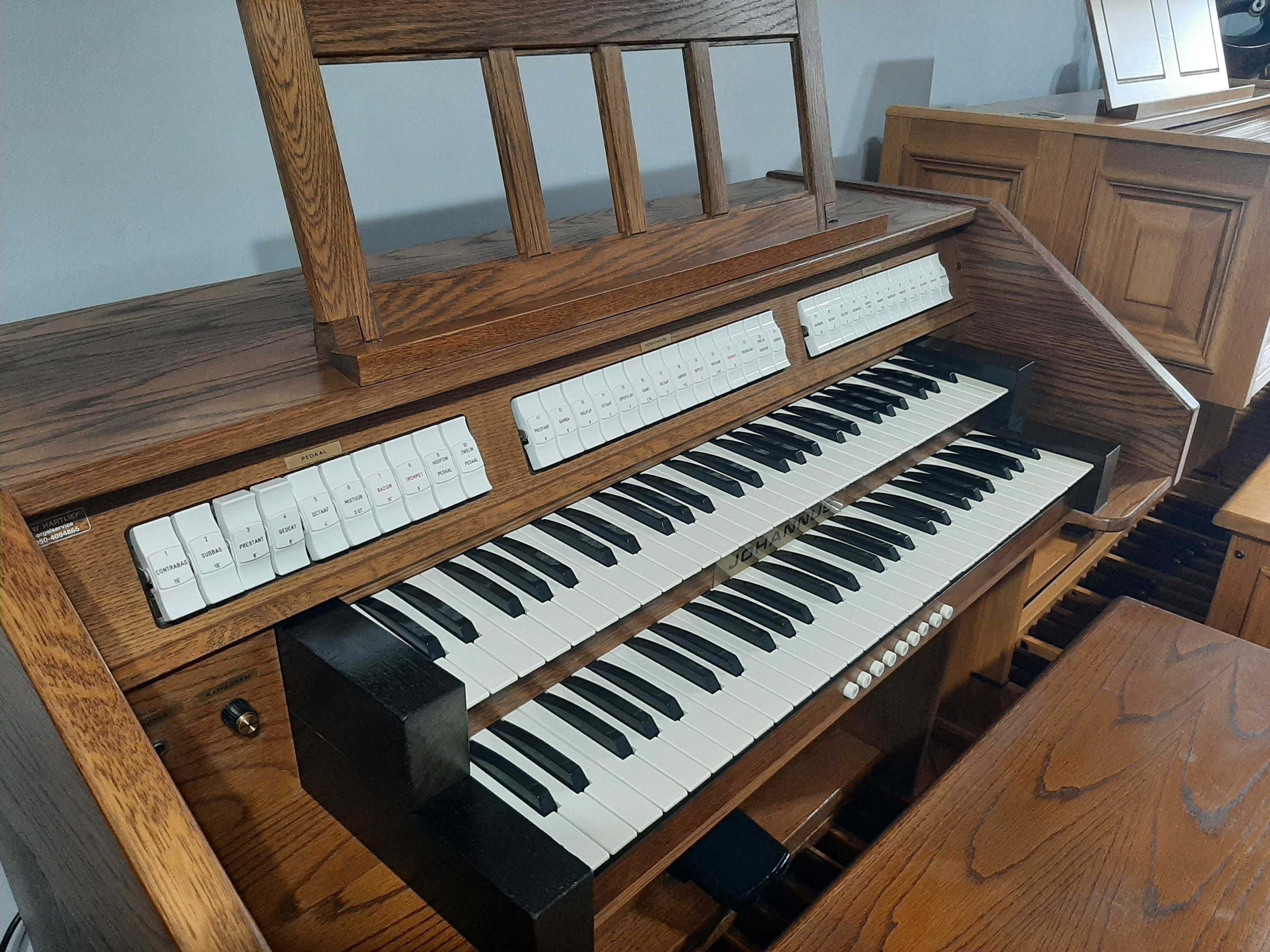 Organy kościelne Johannus Opus 205