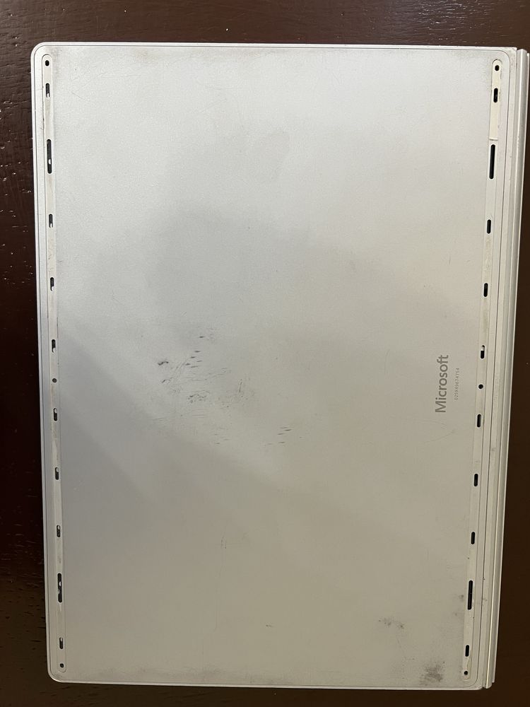 Продам ноутбук microsoft surface book 2