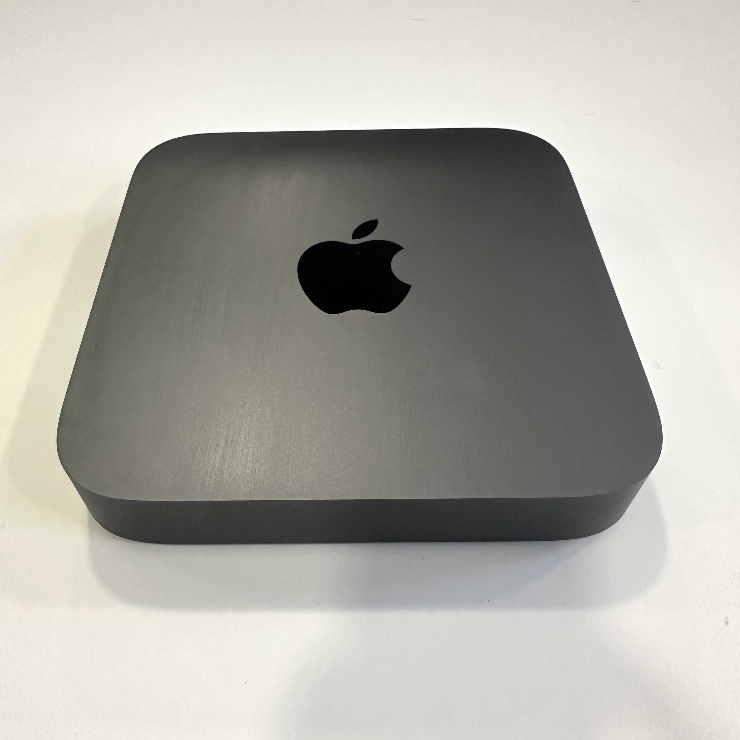 Mac Mini 8Gb 256Gb SSD i7
