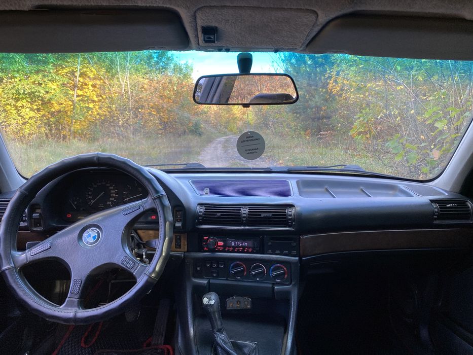 BMW 7 серії 3л павук