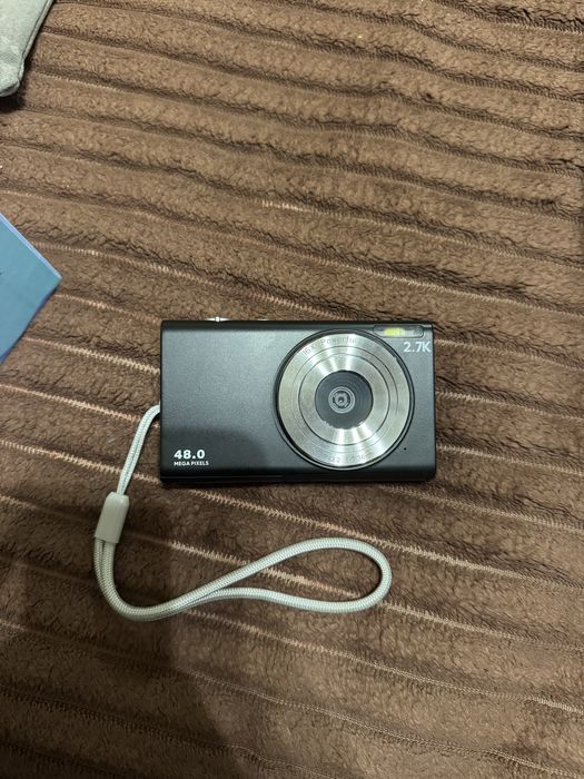 digital camera
