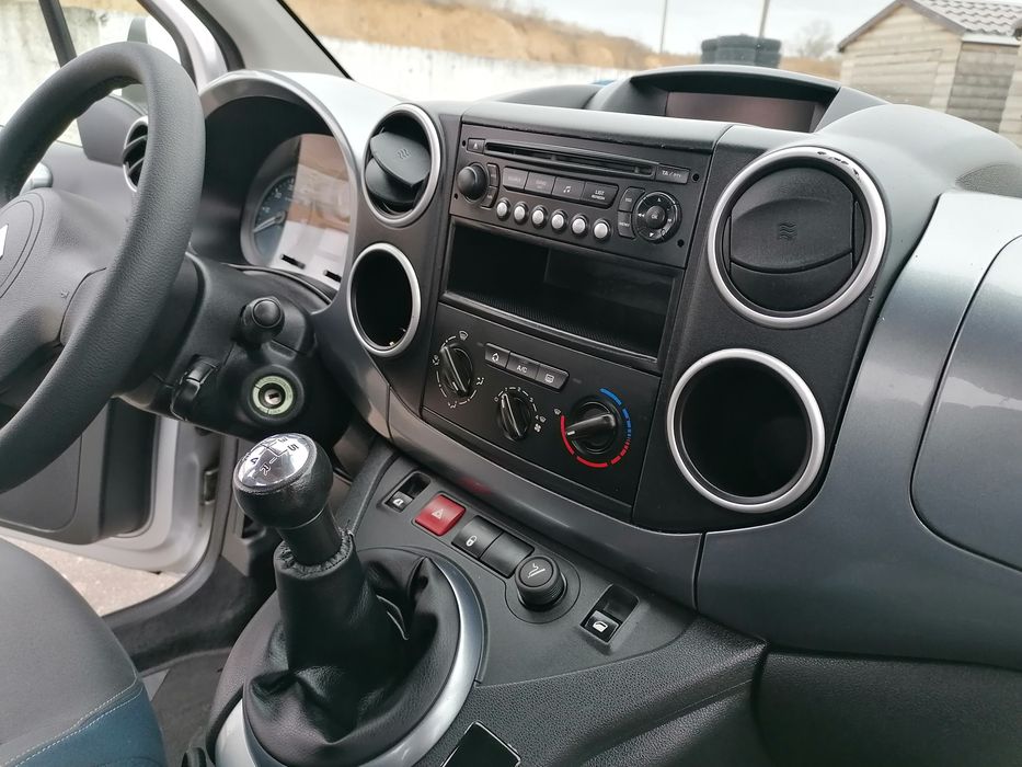 Срочно!!Продам Citroen Berlingo B9 в идеальном состоянии!