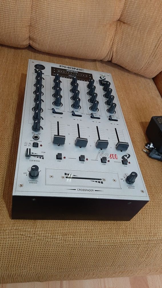 Микшерный пульт DJ Микшер mixer Phonic MX600 5Line+3Phono+3Mic