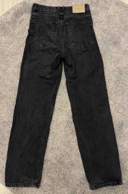 Calças Pull and Bear- baggy