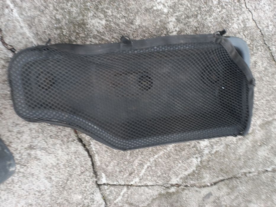 Бардачок задний по сиденье ниссан навара д40 Nissan Navara D40