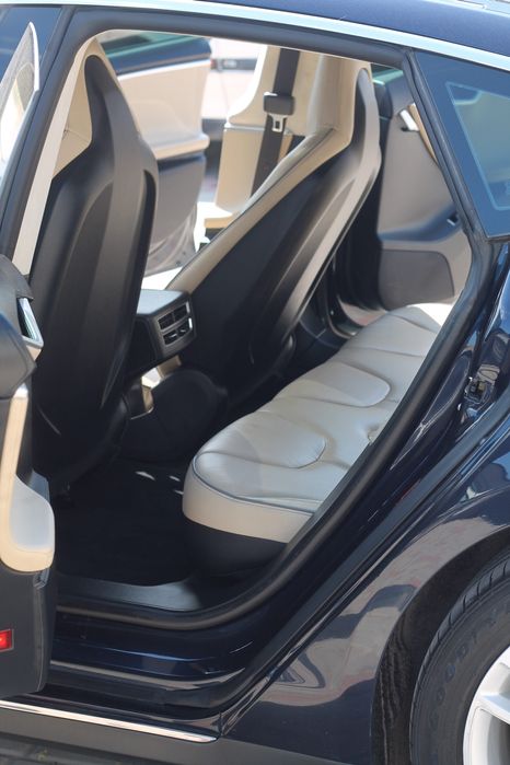 Tesla S Перфоманс P85