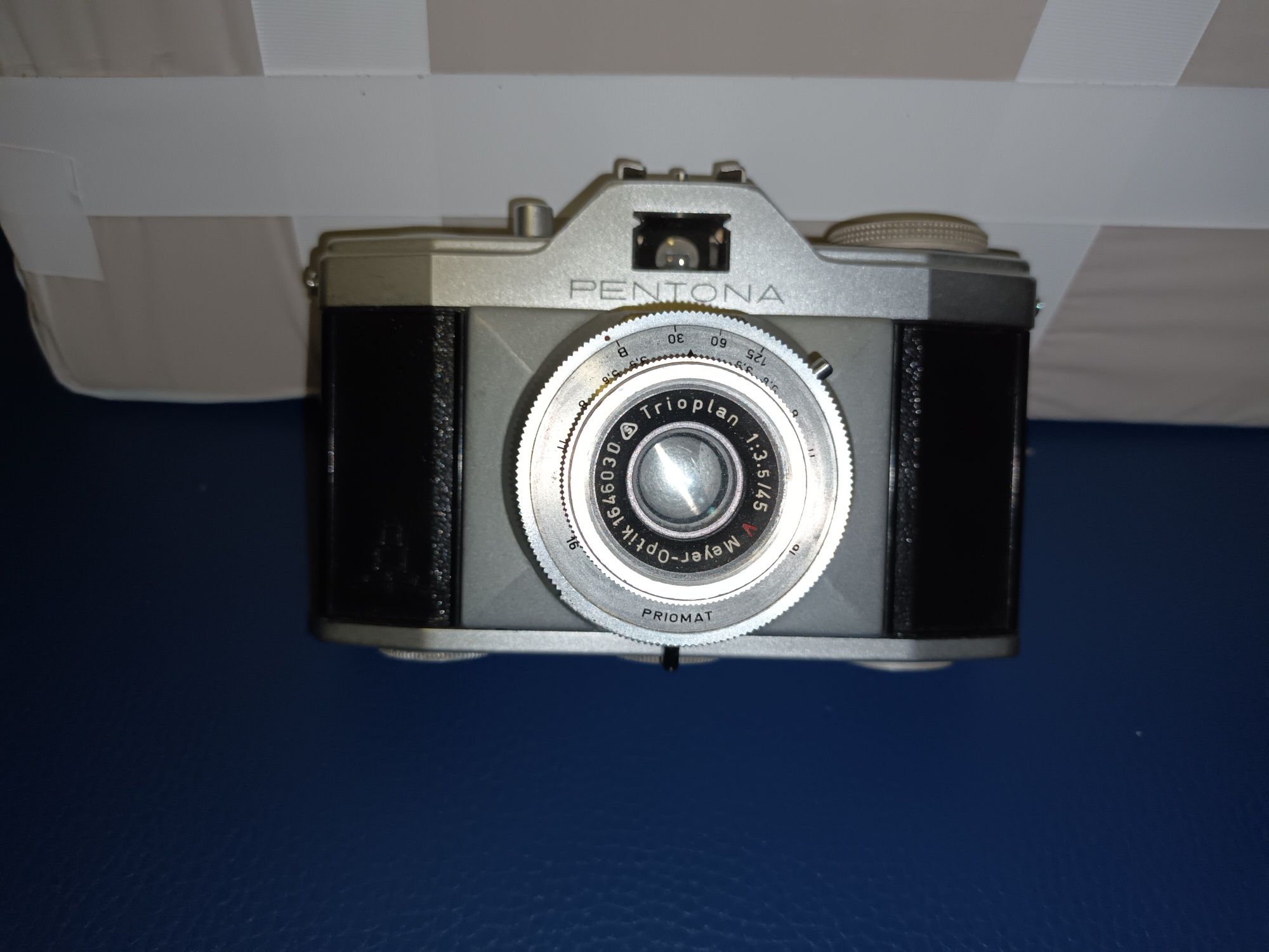 Pentona stary kolekcjonerski aparat fotograficzny