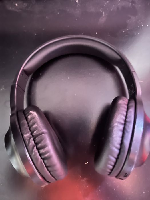 Headphones bluethood