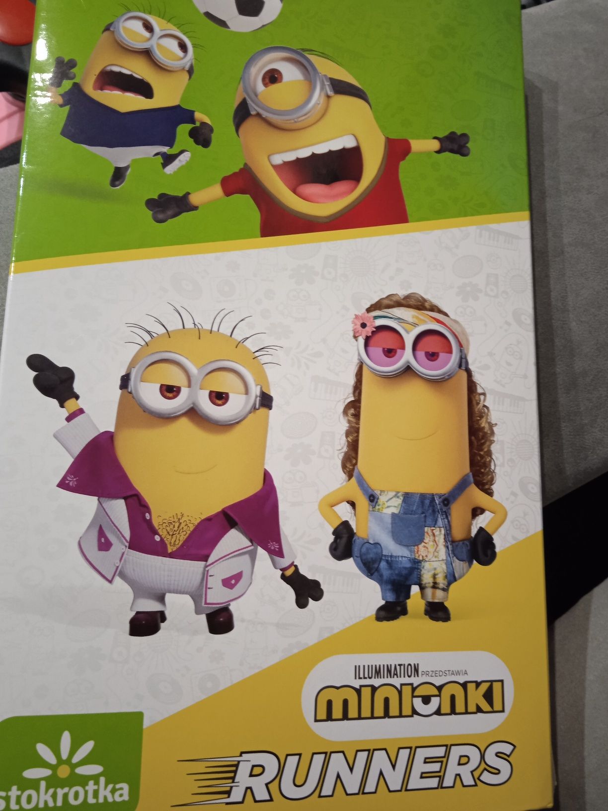 Minionki figurki 16 sztuk i 2 gry że stokrotki