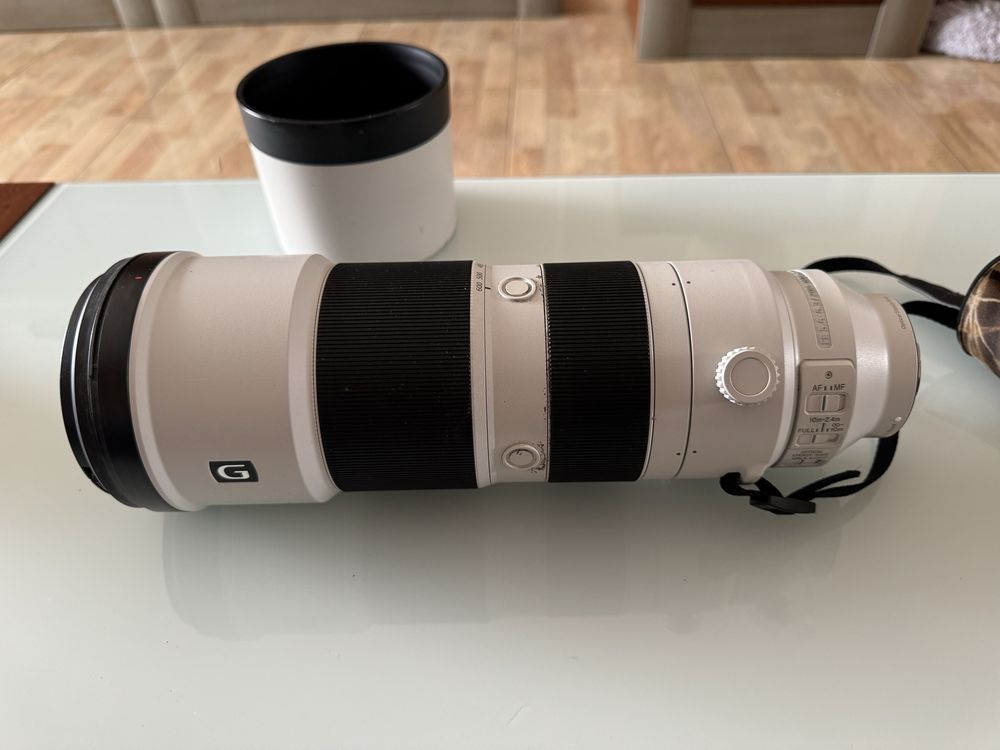 Обєктив SONY FE 200-600mm f/5.6-6.3 G OOS