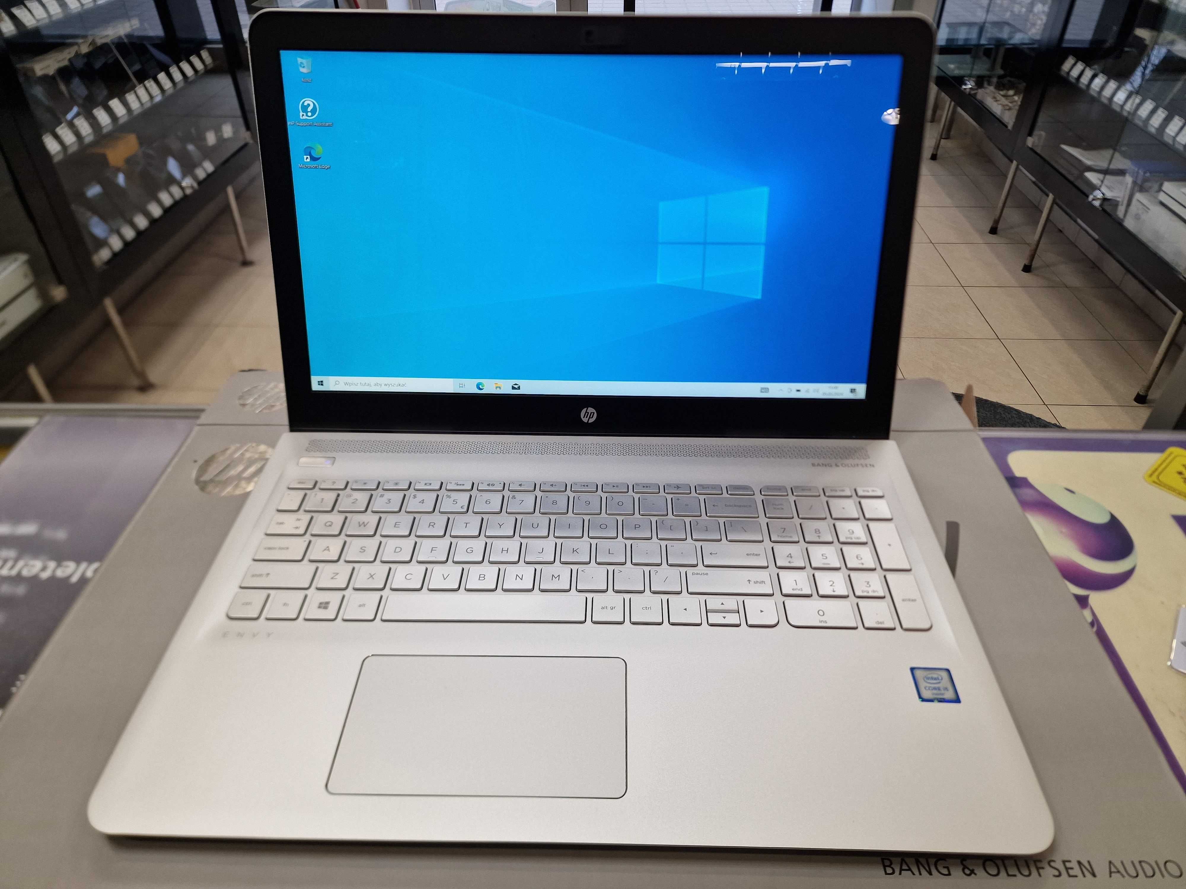 HP ENVY 15-as050nw/ i5-6200U/ 8GB/ 256GB/ W10/ 15.6" FHD/ Intel HD 520