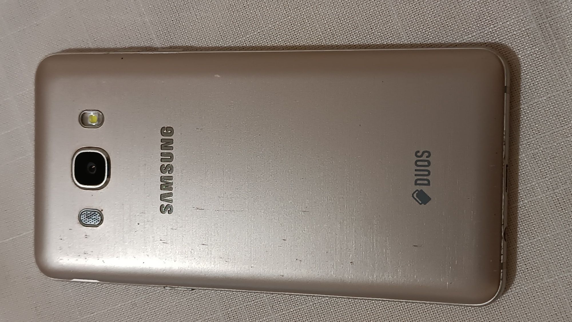 Samsung настоящий-Galaxy J5 2016г 16Гб.память,оперативная 2