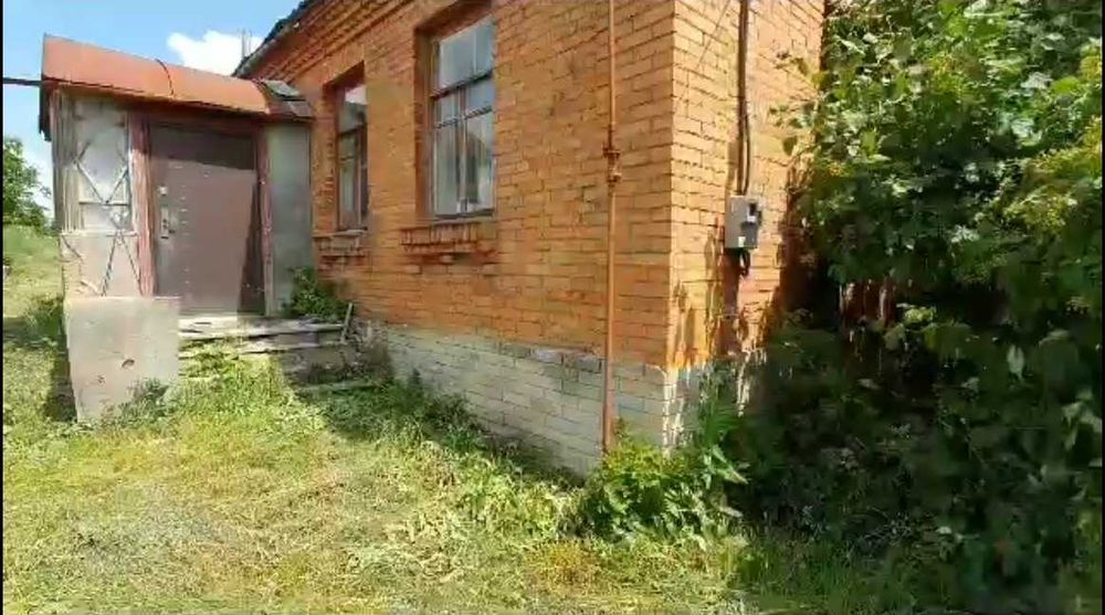 Продам будинок біля м.  Хмельницький