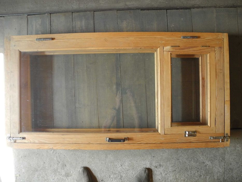 Вікно подвійне 132х66см.