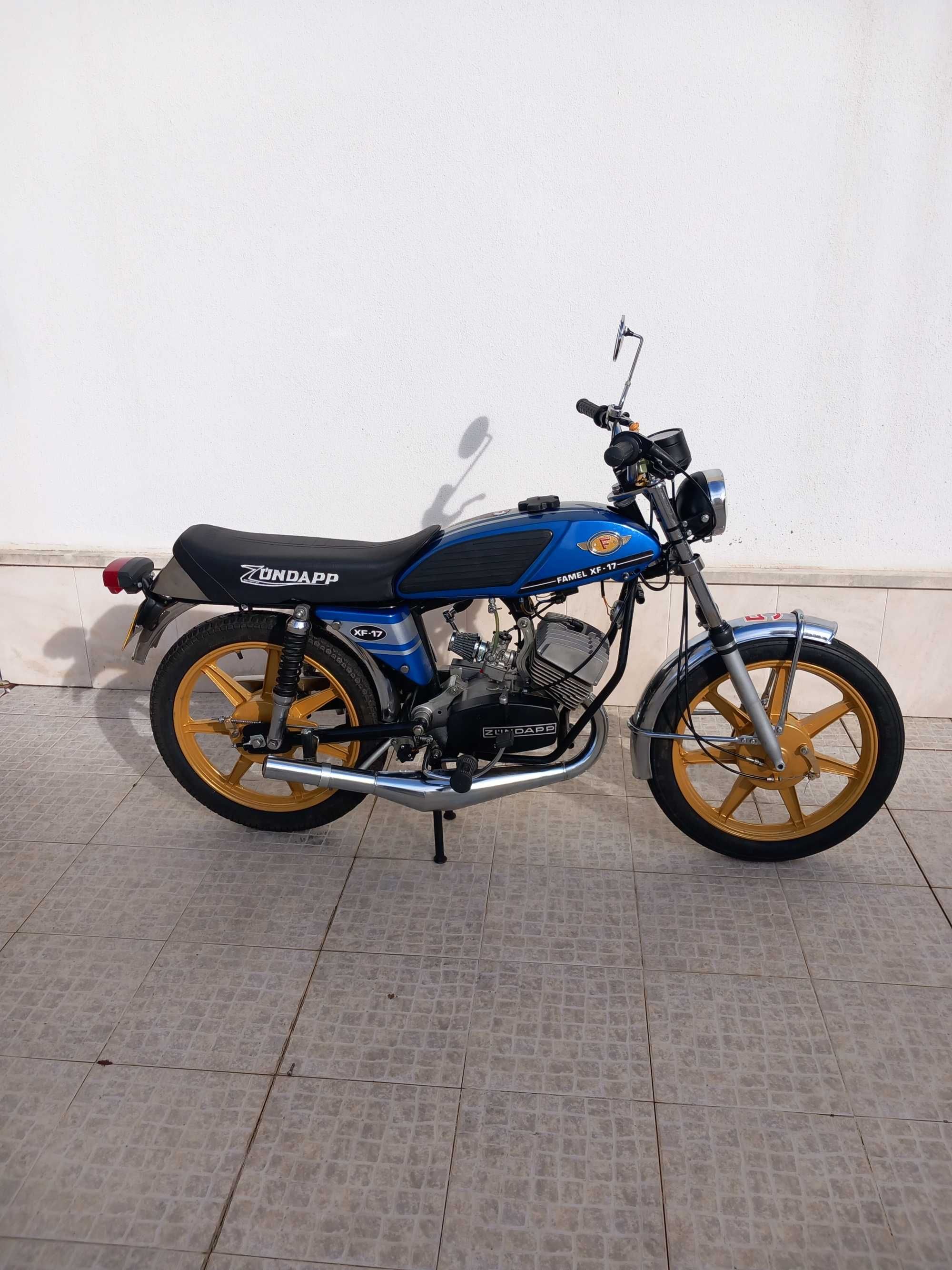 motorizada xf 17 restaurada em muito bom estsdo
