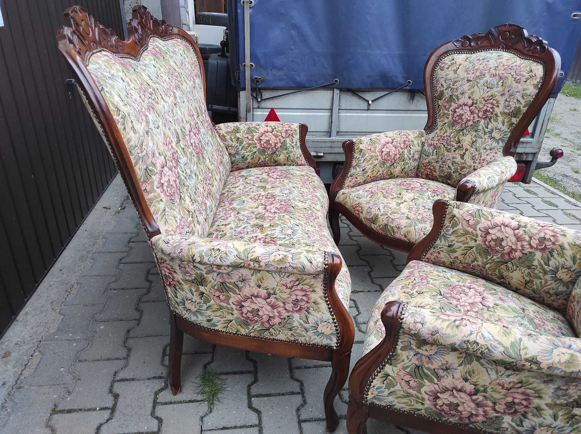 Piękny komplet wypoczynkowy w stylu LUDWIKOWSKIM 2+1+1 chippendale