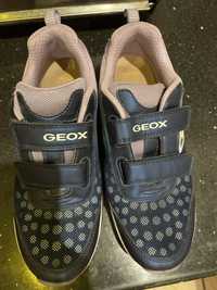 Sneakersy świecące Geox 37