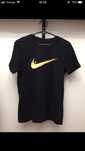 Koszulka bluzka t-shirt nike czarna minimalistyczna S/M the nike tee