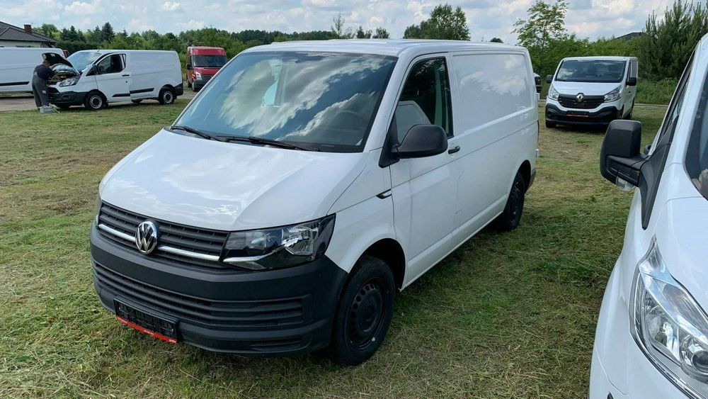 Volkswagen Transporter  2,0 TDI 85KM T6 Transporter Chłodnia do Lekarstw