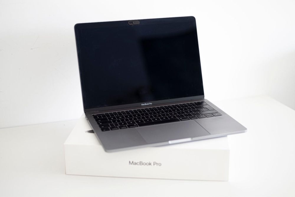 MacBook Pro 13" 2017 i5