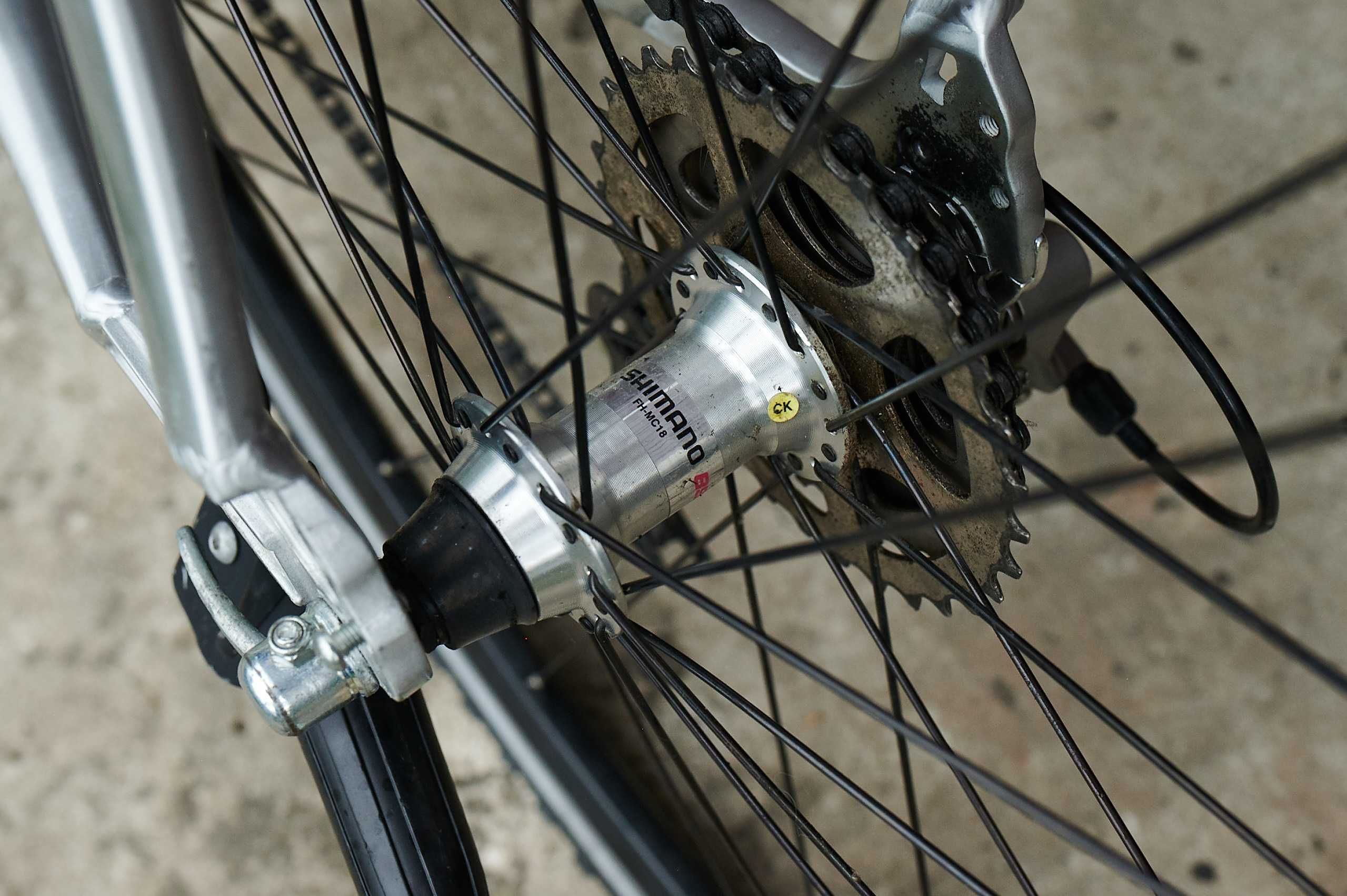 KTM Avento Cross Rower trekkingowy cross Shimano LX Magura duży ALU~23