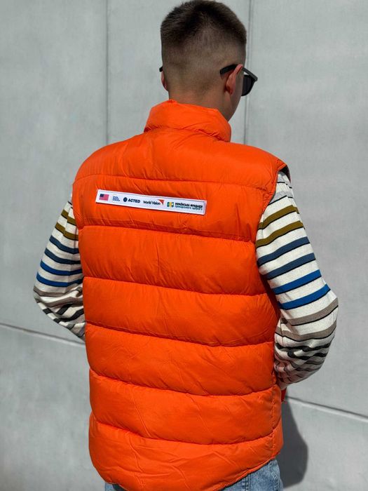 Пошив худі/світшотів. Друк і вишивка принтів. Брендування одягу лого