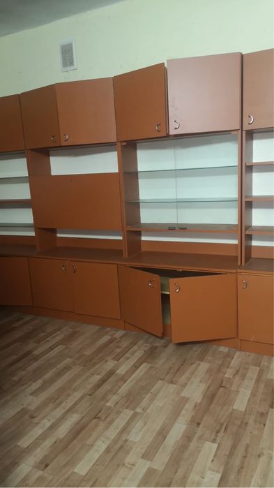 Dwa komplety meblościanek z czasów PRL