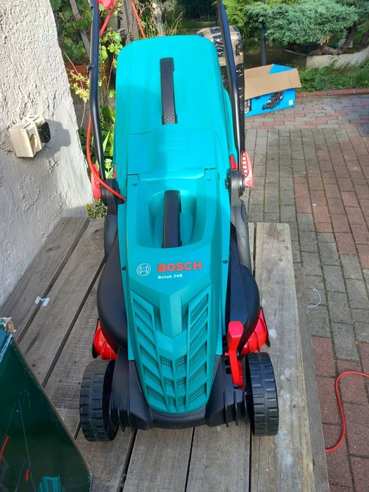 Kosiarka elektryczna Bosch Rotak 34/13