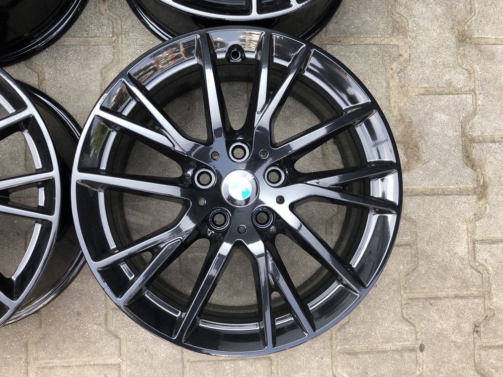 Alu BMW seria 1 oraz 2 17 5x112 BDB Komplet