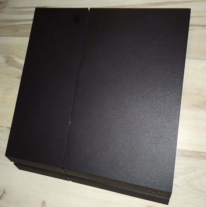 PS 4 500GB # zestaw + gra # 100% sprawna # Playstation4