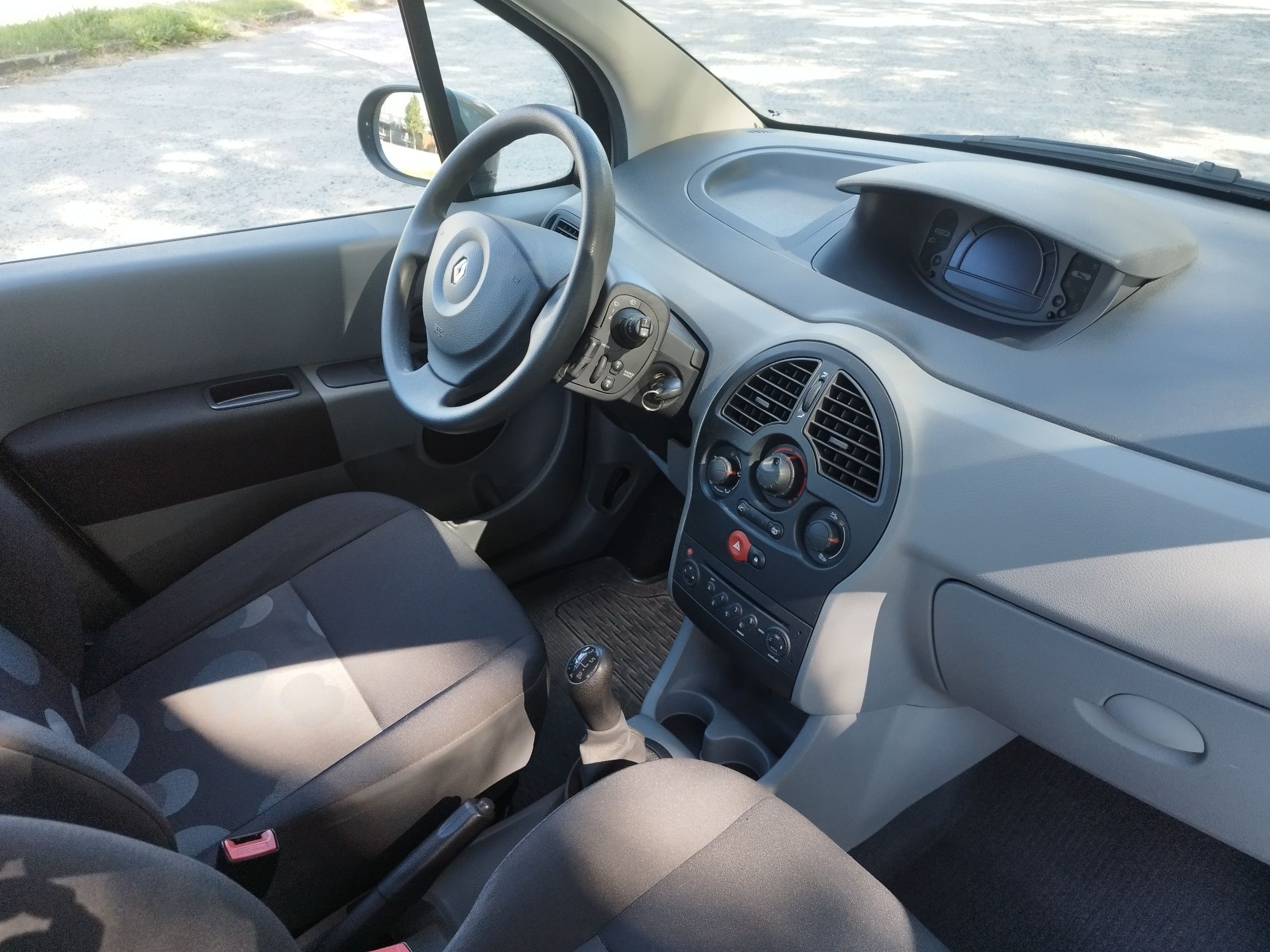 Renault Grand Modus 1.2 16V 100 KM benzyna 91225 tyś.km przebiegu