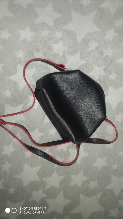 Сумочка- клатч .