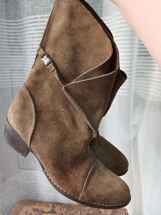 Жіночи чоботи натуральна замша (сапоги, ботинки, казахи)