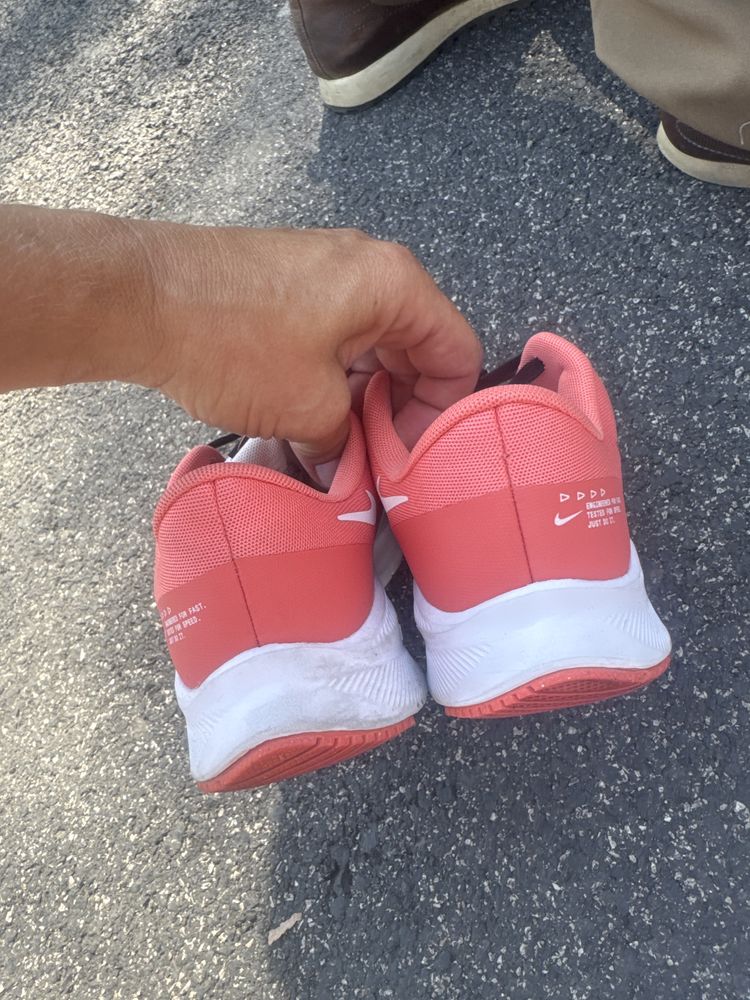 Tenis Nike numero38,5 impecaveis