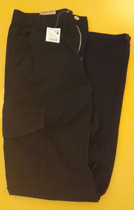Calça cargo XS (Tamanho 34) nova com etiqueta