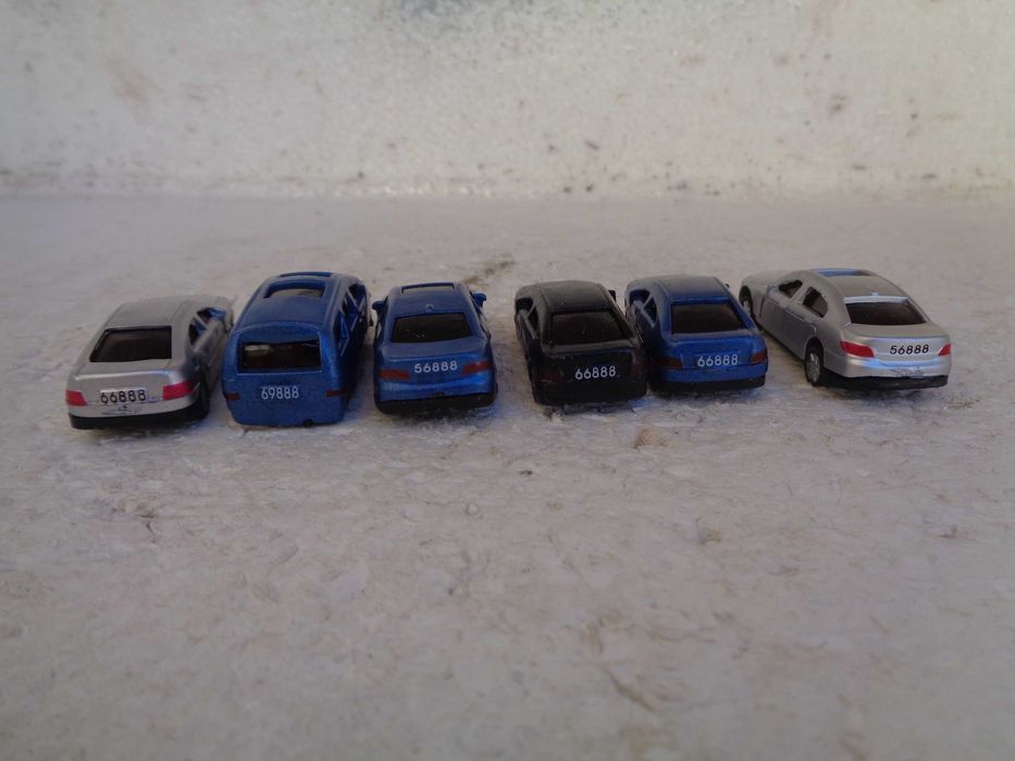 1:87  Lote de 6 carros para pista comboio