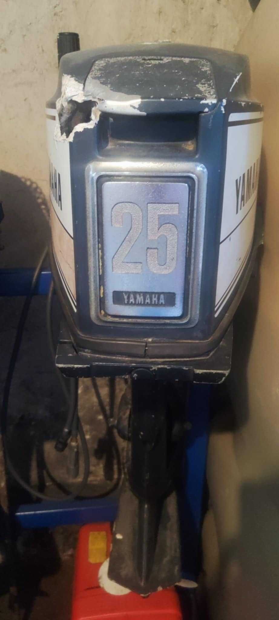 Silnik zaburtowy Yamaha 25KM 2 suw