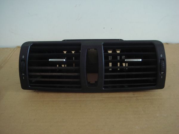 Tubo Central Ventilação Painel Bmw 1 (E87)
