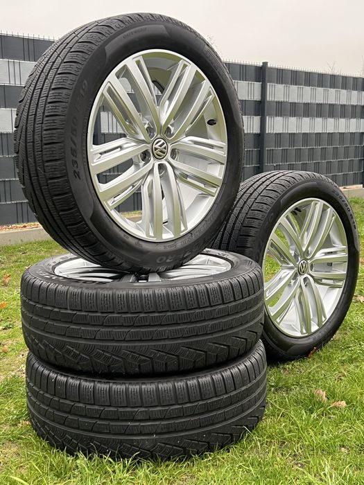 VW Tiguan R-line koła 235/50 R19 opony zimowe Pirelli Sottozero Winter