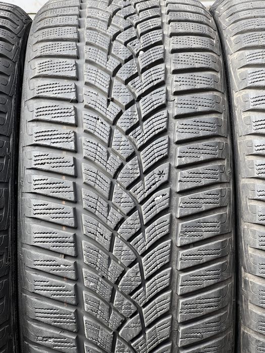 Шины зимние 225/45 и 245/40/R18 Goodyear UltraGripPerfomance