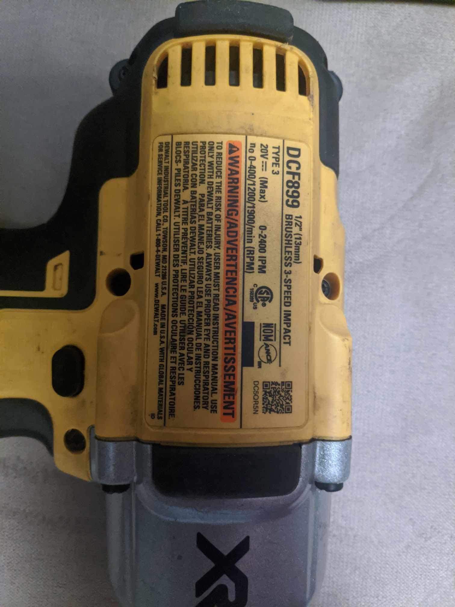 DeWalt гайковерт dc899 20 A. Max RX