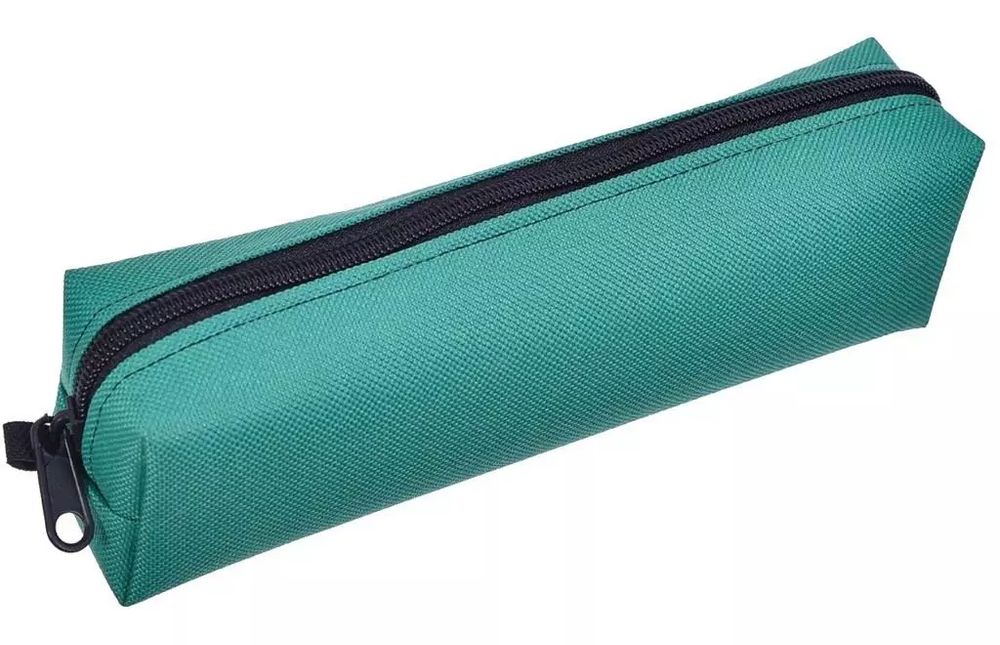 Piórnik szkolny NS03 zielony. 7R. Nowy Produkt