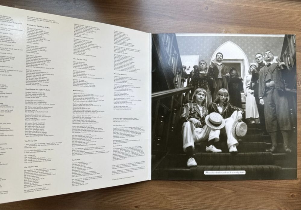 Belle & Sebastian - Fold your hands child, you walk like a peasant