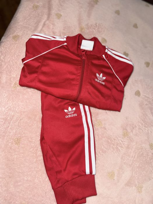 Vendo fato treino de bebe