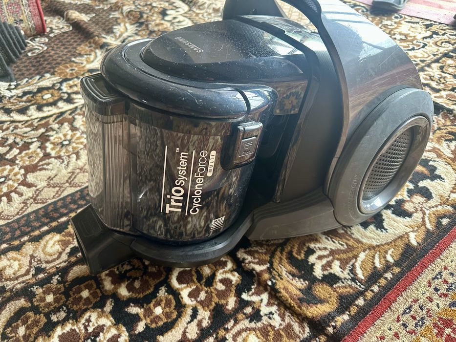 Samsung пилосос sw17h9090h