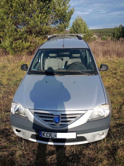 Dacia Logan 1.6 I kombi I 2007 | 7 osób