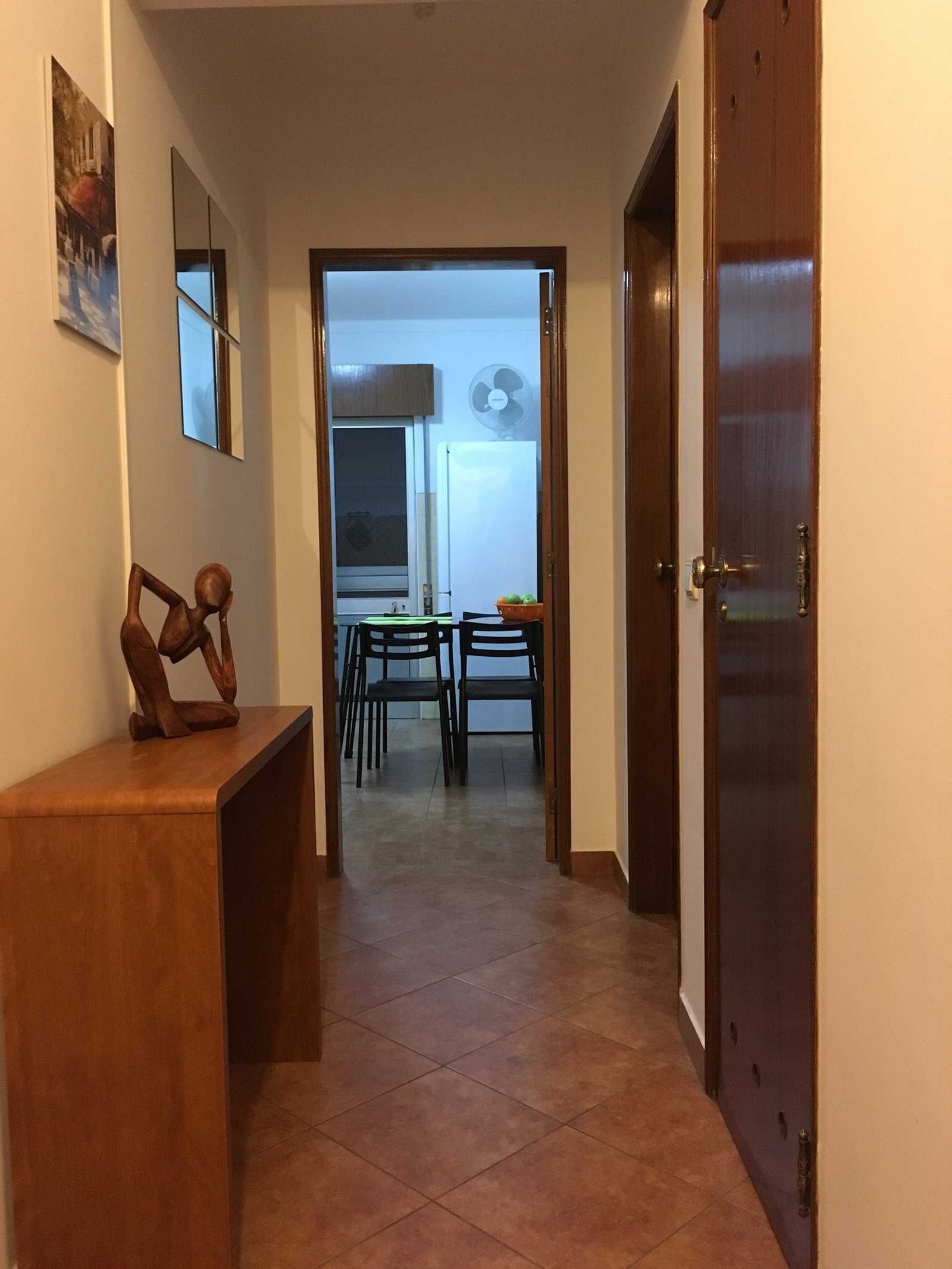 Quarto - UALG Penha/Hospital de FARO