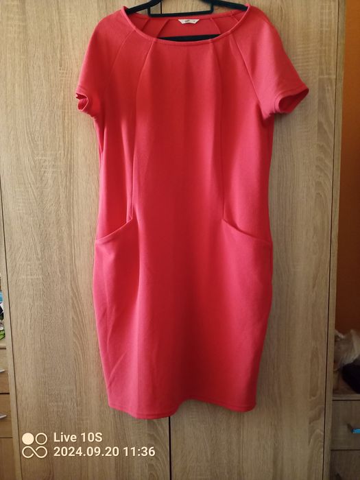 Gratis do zakupionej rzeczy z ogłoszeń Sukienka damska rozmiar z metki